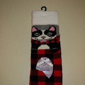 NWT Kitty Cat Plaid Slipper Socks